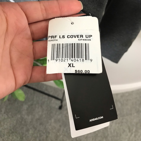 Women’s Adidas Sweater NWT Gray XL - Picture 3 of 11